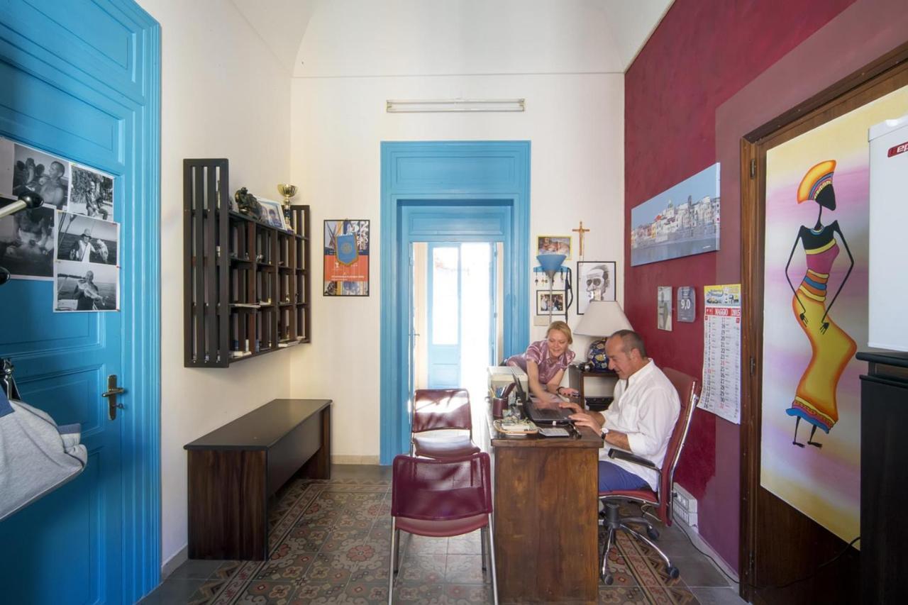Centrale Trapani Kültér fotó